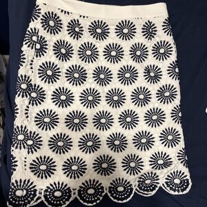 Antonio Melani  White skirt with Blue crochet overlay Size 8